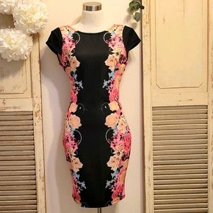 Kardashian Kollection Black Floral sheath  dress